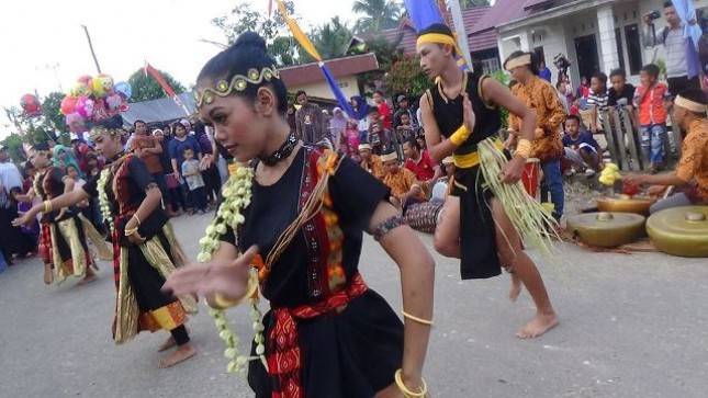 Empat Negara Ramaikan Buen Festival Penajam 2017