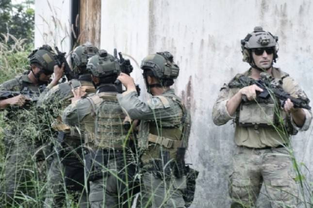 Military Operations in Urban Terrain (MOUT) di LATMA Yontaifib 1 Marinir dengan US SOCPAC