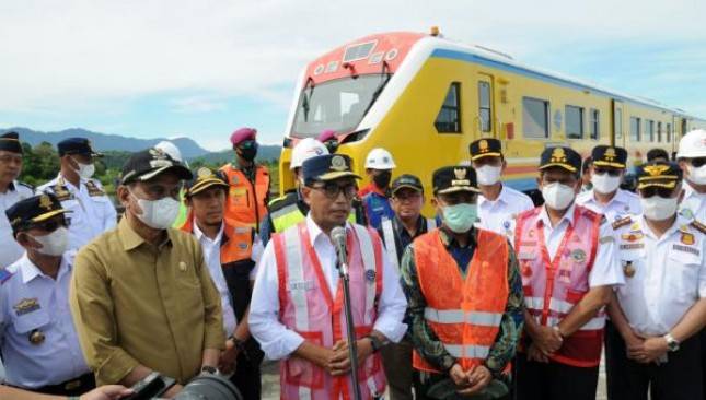 Jalur KA Maros-Barru Ditargetkan Beroperasi Oktober 2022