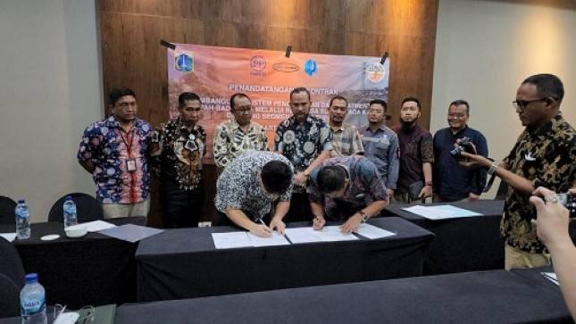 PP Presisi Garap Proyek Pengolahan Sampah Kali Ciliwung