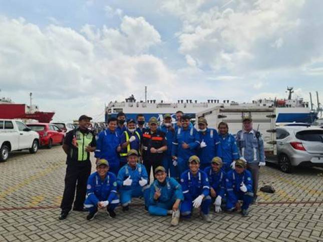 PT. PBM Bandar Krida Jasindo Perusahaan Bongkar Muat Terbaik yang Diakui  Se Asia Tenggara