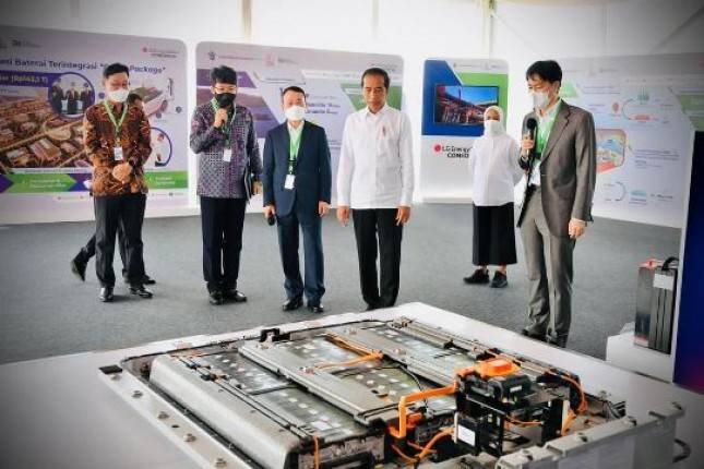 Diresmikan Jokowi, Pembangunan Pabrik Baterai Listrik Milik LG Senilai Rp142 T di KIT Batang Resmi Dimulai