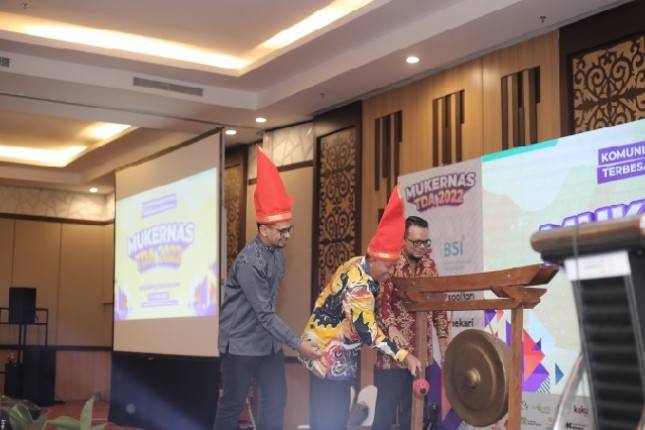 Komunitas Tangan Di Atas Gelar Mukernas dan Meresmikan Gerakan TDA Digdaya