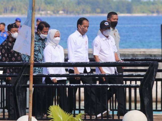 Bahagianya Masyarakat Wakatobi, Setelah Mendapat Bantuan Rp 36 M dari Menteri Trenggono