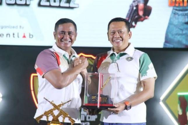 Ketua MPR RI dan Pangkostrad dan Danjen Kopassus Dorong Atlet E-Sport Indonesia Raih Prestasi Internasional