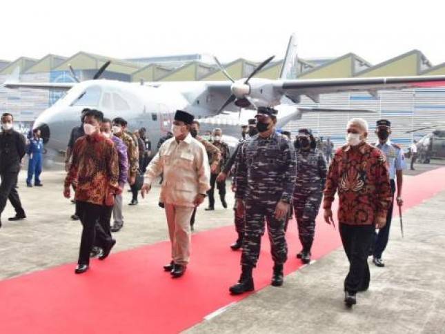 Menhan RI Letjen TNI (Purn) Prabowo Subianto: TNI AL Garda Terdepan Penjaga Terdepan Kedaulatan Bangsa