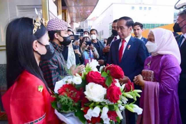 Presiden Jokowi dan Ibu Iriana Tiba di Munich Jerman