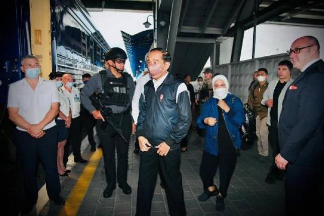 Dari Ukraina, Presiden Jokowi Kembali ke Polandia