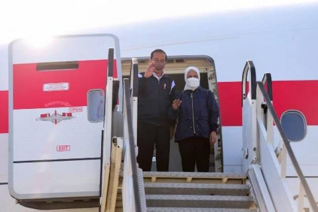 Presiden Jokowi Bertolak ke Moskow Adakan Pertemuan dengan Presiden  Vladimir Putin