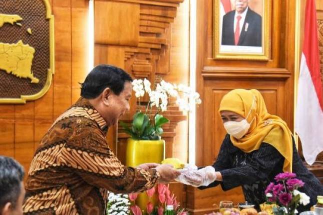 Pengamat: Menhan Prabowo Cocok Bersanding dengan Gub Jatim Khofifah di Pilpres 2024