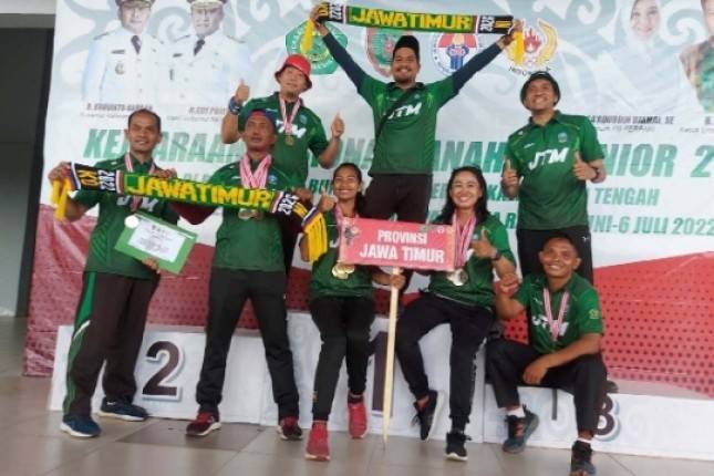Putri Prajurit Yonif 3 Marinir Raih 5 Emas pada Kejuaraan Panahan Nasional
