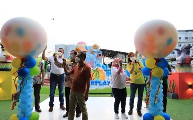 Grand Metropolitan Hadirkan Waterplay, Wahana Air Rooftop Pertama di Bekasi