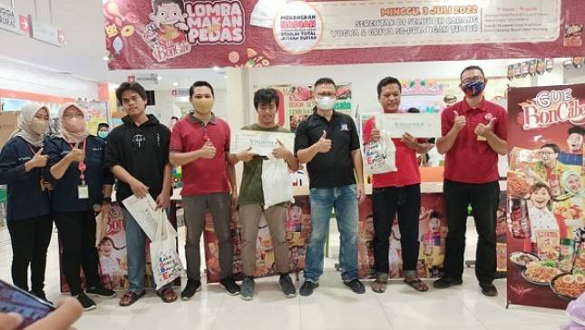 BonCabe Bersama Yogya Toserba Gelar Lomba Makan Mie Pedas Serentak di Priangan Timur