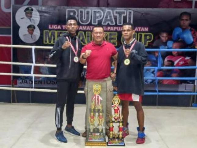 Atlet Tinju Lantamal XI Sukses Raih Emas di Ajang Bupati Merauke Cup Liga Tinju