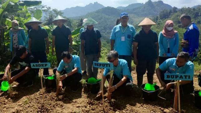 KemenKopUKM Dorong Kemitraan Rantai Pasok Usaha Mikro Komoditas Pertanian dengan Usaha Besar