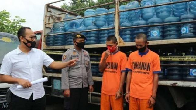 Pengoplosan Galon Isi Ulang, BPKN: Tetapkan Agen Resmi!