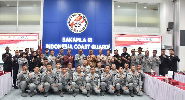 Bakamla RI Sukses Gelar Latma Hadapi Pencemaran di Laut 