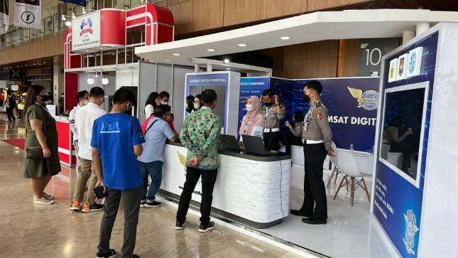 Aplikasi SIGNAL, Samsat Digital Nasional Hadir di GIIAS 2022