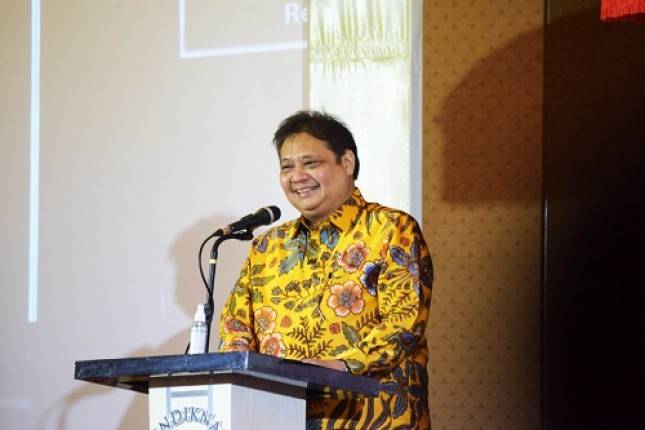 Pengamat: Popularitas Airlangga Terdongrak Karena Sukses Tangani Covid-19