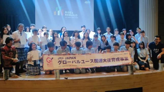Stella Maris Kirim 16 Murid ke Jepang Jadi Duta Muda PBB