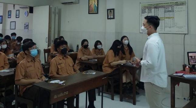 Gandeng President University, Jababeka Morotai Berikan Beasiswa untuk 250 Anak Berprestasi dari Indonesia Timur