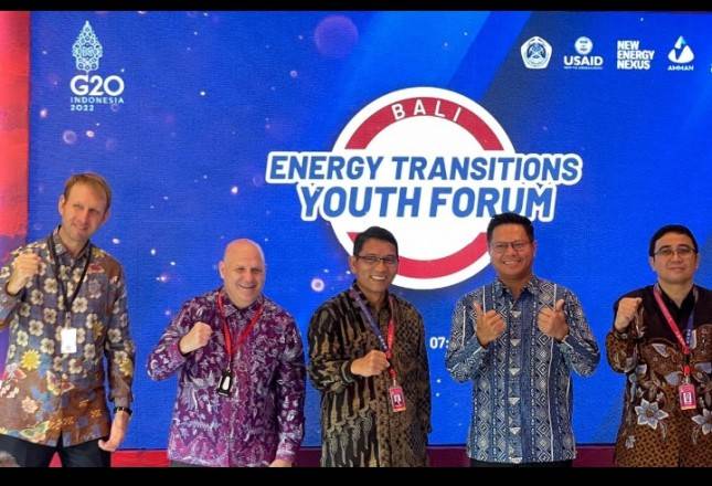 AMMAN Dukung Kreativitas Generasi Muda untuk Dorong Transisi Energi