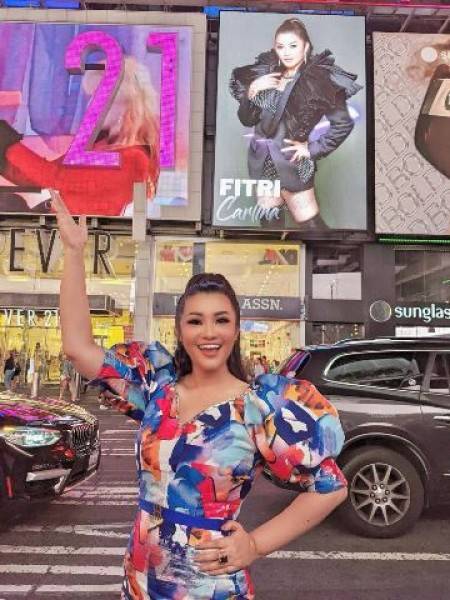 Artis Fitri Carlina Sukses Gelar Indopop Movement 2022 di New York 