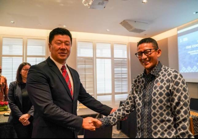 Bertolak ke Singapura, Menparekraf Sandiaga Uno Ajak Investor Singapura Berinvestasi di Sektor Pariwisata