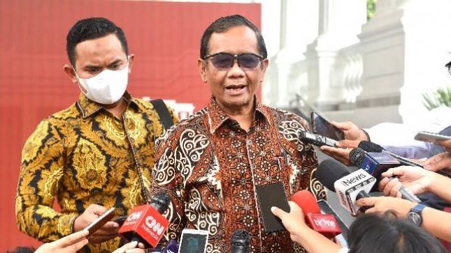 Menko  Polhukam Mahfud: Presiden Jokowi Minta TGIPF Ungkap Tuntas Tragedi Kanjuruhan Kurang dari Sebulan