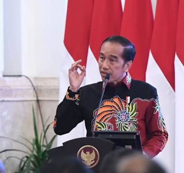 Presiden Jokowi Dorong Polri Kerja Keras Kembalikan Kepercayaan Masyarakat