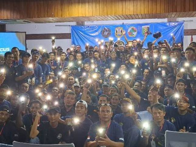 Paguyuban Seniman Api Lampung Nyalakan Euforia HUT Pertama Dengan Api Kekeluargaan dan Semangat Baja 