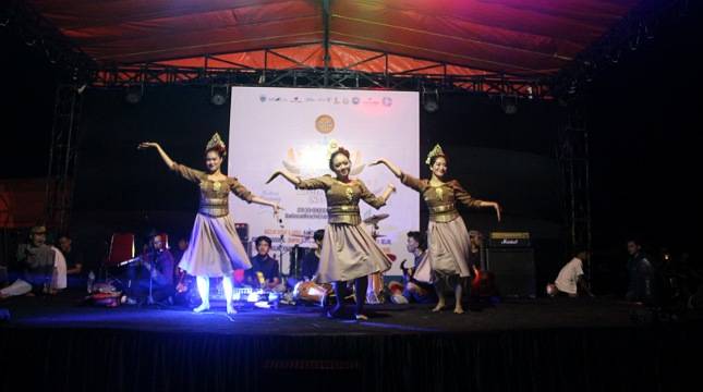 Meriahnya Festival Tanjung Lesung 2022 Bikin Ratusan Wisatawan Terpesona
