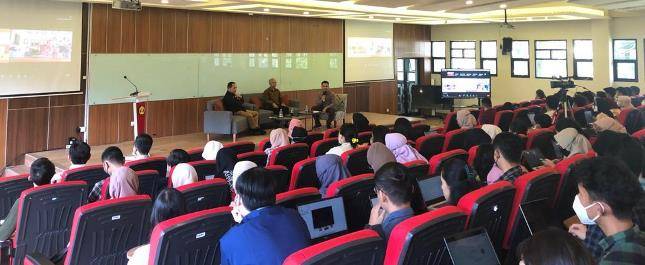 Bahas Hubungan FIR dan Keamanan Maritim, Kabakamla RI Beri Kuliah Umum di UNPAD 