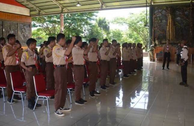 Korem 174 ATW Merauke Lakukan Pembinaan Generasi Muda Melalui Kepramukaan