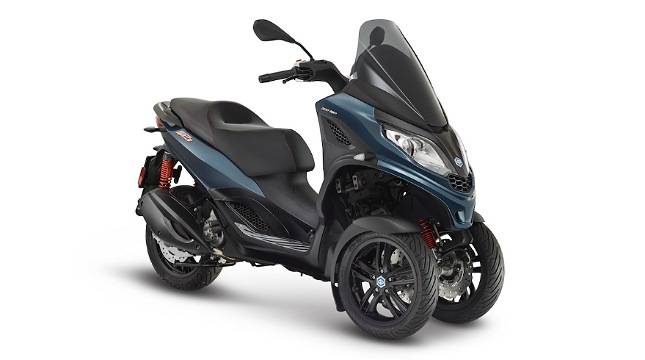 Piaggio Indonesia Luncurkan Piaggio MP3 300 hpe Sport, Varian Lincah dan Ringan di Keluarga Skuter Roda Tiga