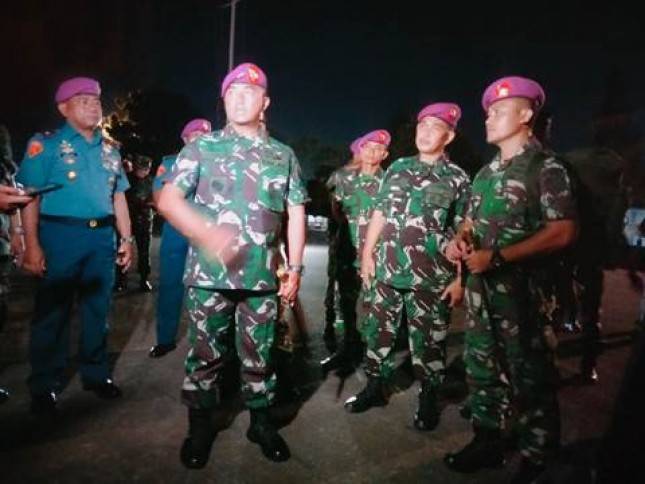 Korps Marinir TNI AL Kirimkan Prajuritnya Bantu Bencana Gempa Cianjur Jawa Barat