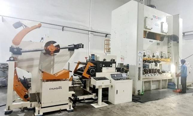 Terapkan Kaizen dan Upgrade Teknologi, Isra Presisi Kebanjiran Order