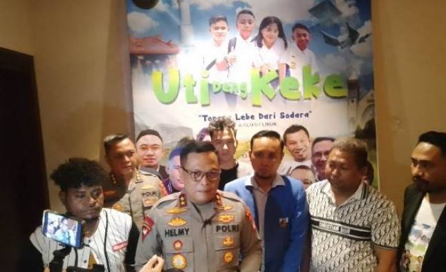 Kapolda Gorontalo Ajak 500 Nggota Polri, KNPI dan Mahasiswa Grebek Film Uti Deng Keke