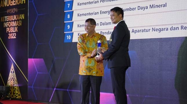Raih Predikat Informatif, Kemenperin 'Sabet' Anugerah Keterbukaan Informasi Publik 2022