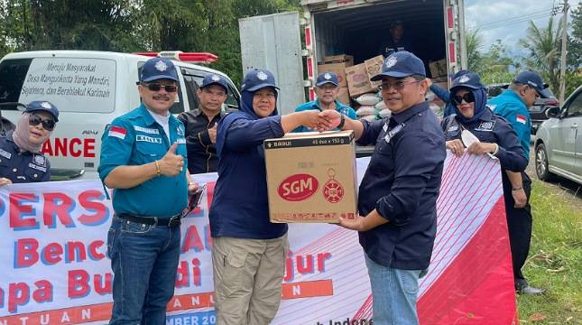 DPP Apersi Salurkan Bantuan Bahan Makanan untuk Korban Gempa Cianjur
