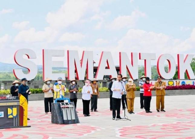 Presiden Jokowi Resmikan Bendungan Semantok di Nganjuk Jatim