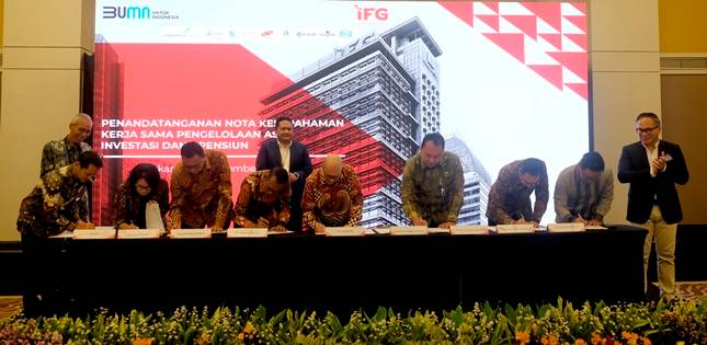 IFG dan 8 BUMN Pendiri Dana Pensiun Menandatangani MOU Kerja Sama Pengelolaan Dana mInvestasi Bersama