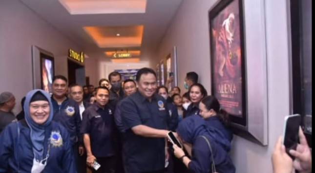 Anggota DPR RI Rachmat Gobel Mendorong Kader Partai Nasdem Nonton Film Uti Deng Keke