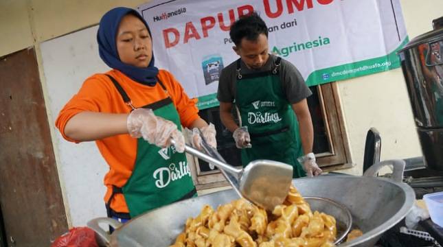 PT Agrinesia Raya Bersama Dompet Dhuafa Salurkan Bantuan 1.500 Porsi Makanan Siap Saji