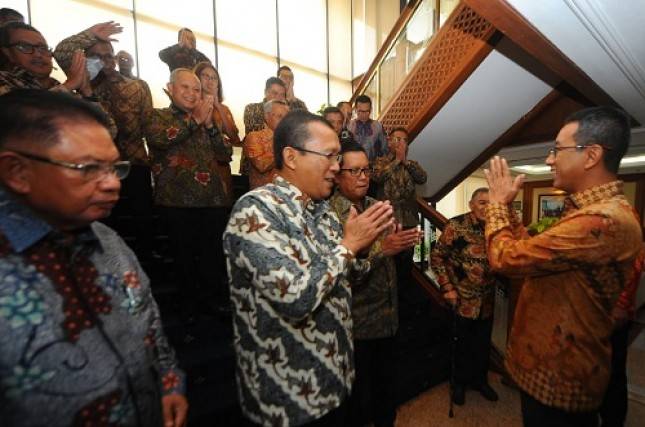 RUPS Setujui Pengunduran Diri Heru Budi Hartono sebagai Komisaris Bank BTN 2022 Back on Track dan Optimisme Sambut 2023