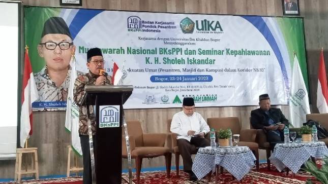 KH Sholeh Iskandar Layak Dapat Gelar Pahlawan