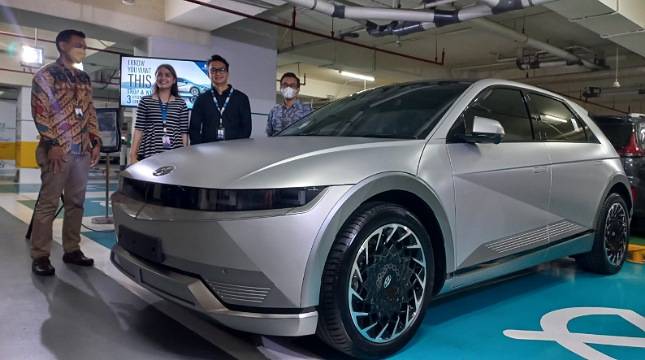 Umumkan Pemenang Program Know You Want This 2022, Pacific Place Siapkan 3 Unit Hyundai lONIQ 5 untuk Periode Selanjutnya