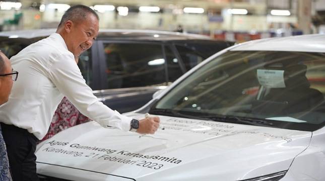 Menperin Agus 'Godok' Status National Lighthouse Industry 4.0 untuk Toyota