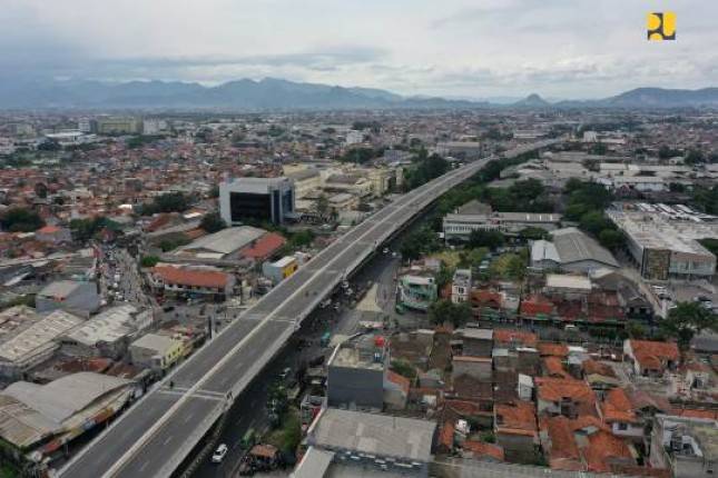 Presiden Jokowi Resmikan Flyover Kopo Kota Bandung