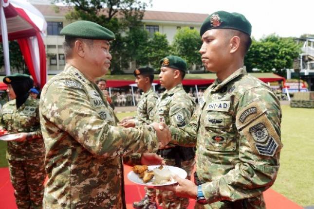 Puncak Acara Peringatan HUT Ke-62 Kostrad, Dihadiri Mantan Pejabat dan Sesepuh Kostrad
